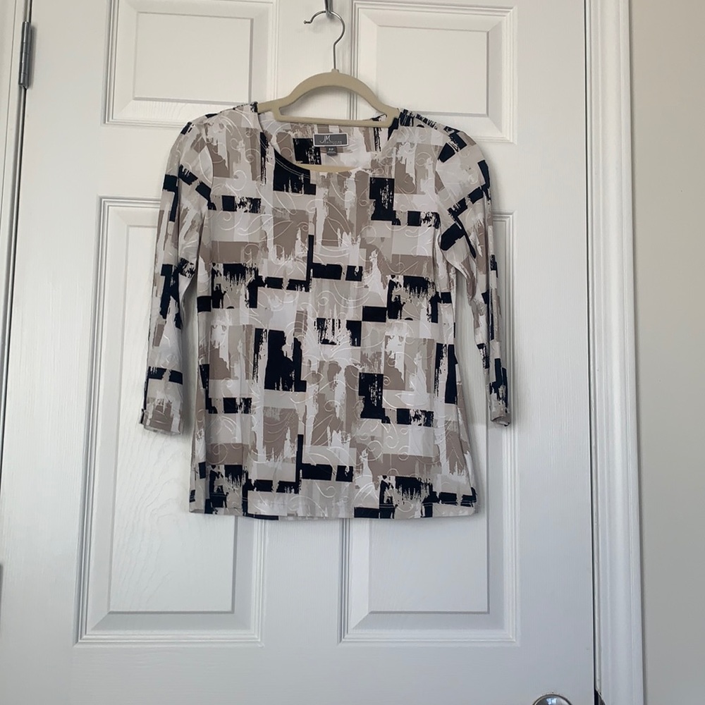 Abstract blouse